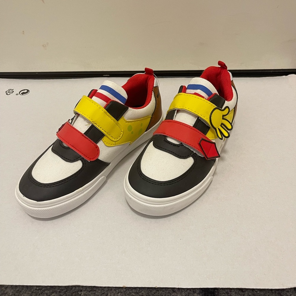 NEW Spongebob Cosplay Arms Sneaker (Big Boys & Little Boys)